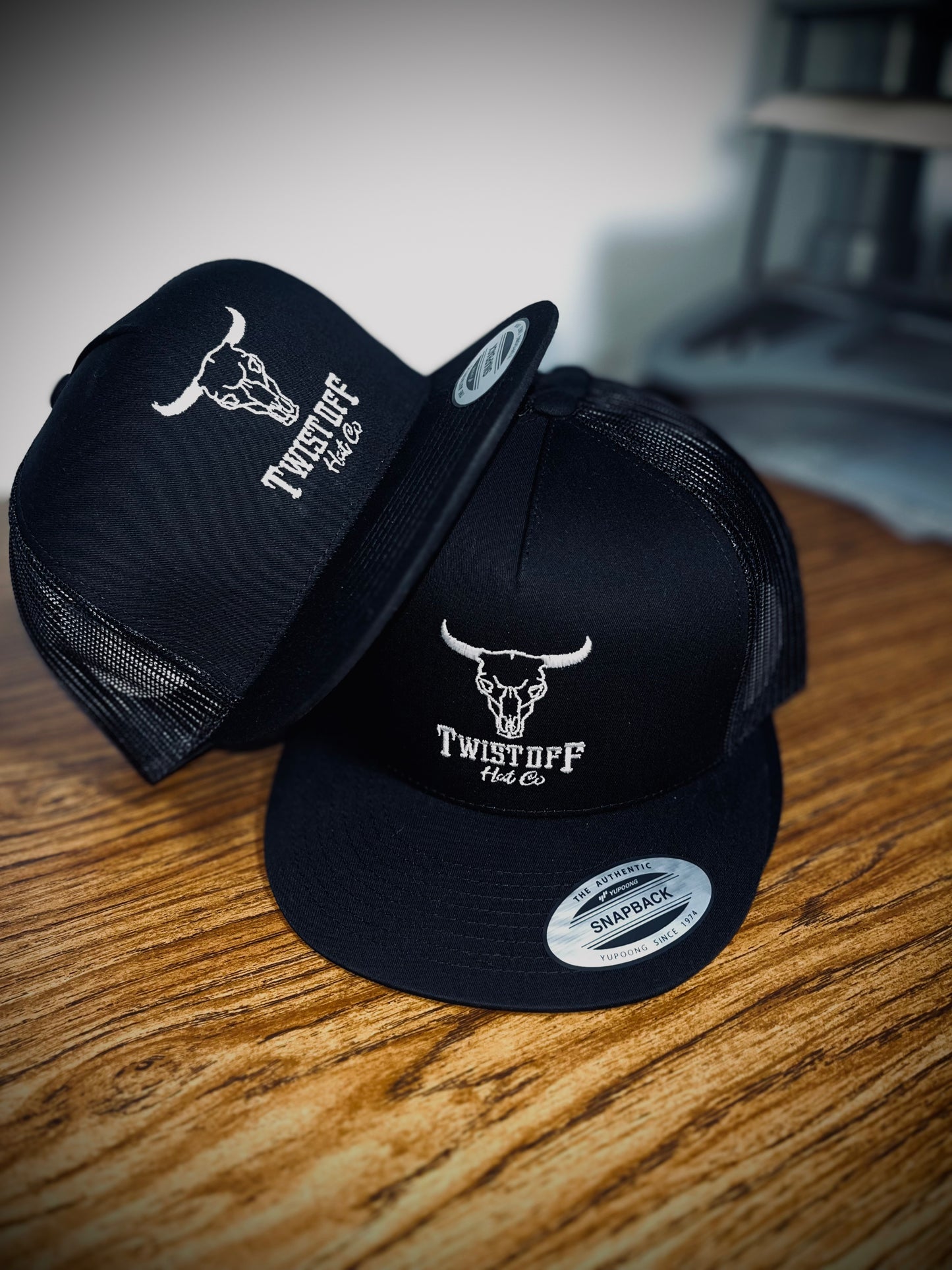 Pecos (Black)